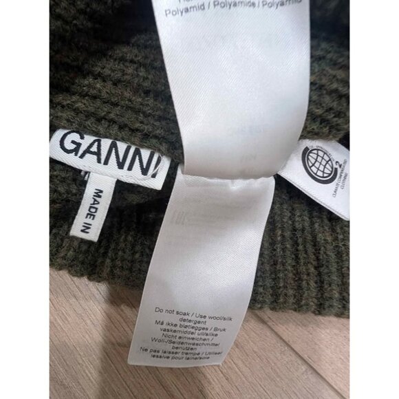 Like new Ganni wool beanie toque hat dark green - Picture 4 of 6